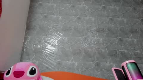 vanessaadol online show from 01.31.25