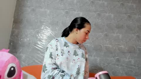 vanessaadol online show from 02.07.25