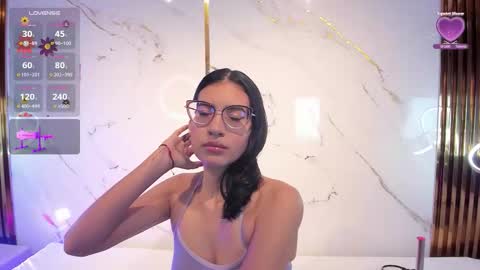 Vanessa online show from 01.11.26