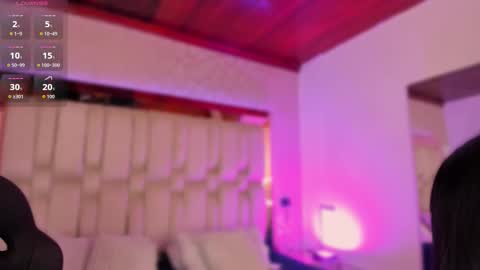 vanessaduval online show from 09.18.25