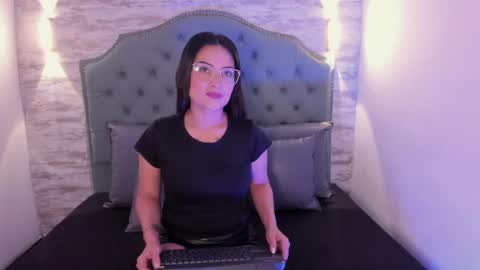 vanessamirren online show from 10.09.25