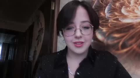Snapshot of vanessashadow chatting on 09.19.25 vanessashadow online show from 09.19.25
