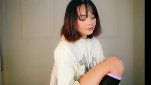 Snapshot of vanesse_ chatting on 03.12.25 Irina online show from 03.12.25