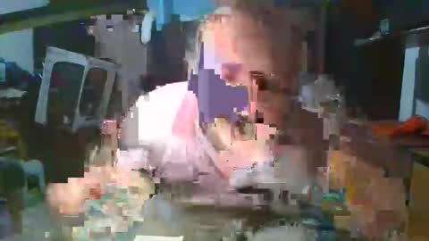 Snapshot of vangelux chatting on 11.01.25 Arcangel online show from 11.01.25