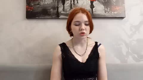 Snapshot of vaniaafzal chatting on 05.23.26 Vania online show from 05.23.26