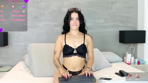 vanika_ray online show from 06.04.26