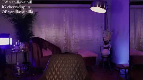 Annabet  online show from 12.05.25