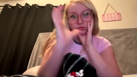 vanillapuddingpie online show from 01.06.25