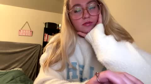 vanillapuddingpie online show from 01.21.25