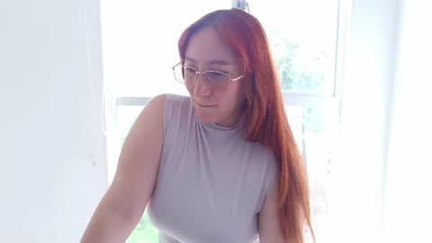 Snapshot of vanlet chatting on 07.16.26 Elizabeth online show from 07.16.26