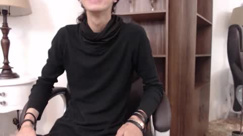 Vannellope online show from 04.10.26