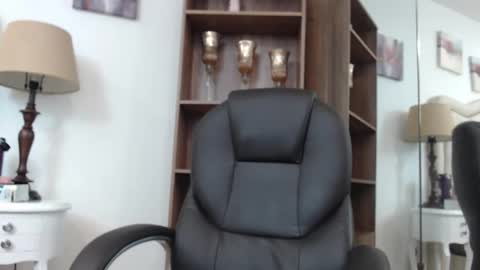 Vannellope online show from 04.11.26