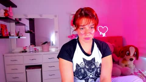 Snapshot of vannessa_shy chatting on 06.11.26 Vanesa online show from 06.11.26