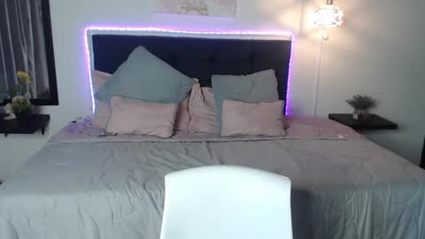 vane online show from 12.25.24