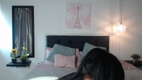 vane online show from 12.26.24