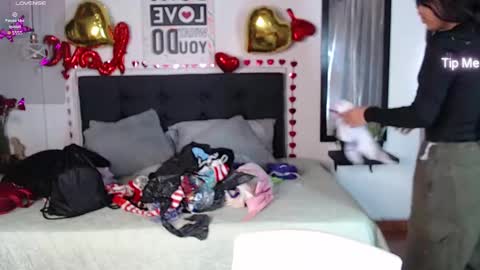 vane online show from 02.17.25