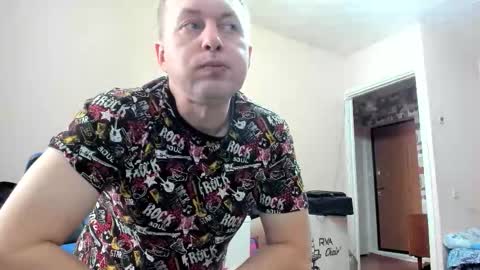 vano_822 online show from 09.16.25