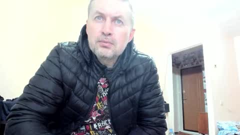 vano_822 online show from 09.30.25