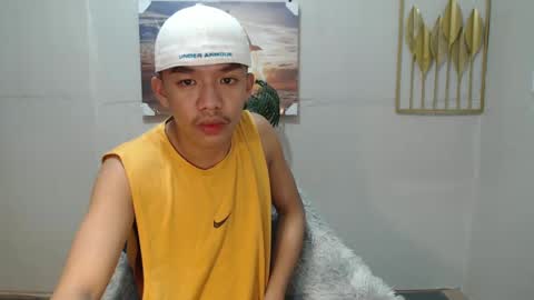 vanxxx2005 online show from 12.08.24