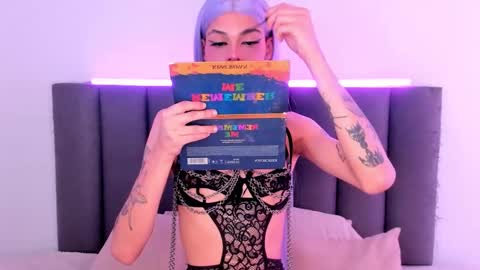  Varya Ferreira - independent model  online show from 09.24.25