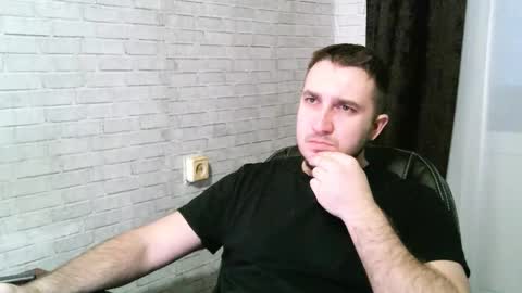 Snapshot of vashzima chatting on 12.01.25 iSex online show from 12.01.25