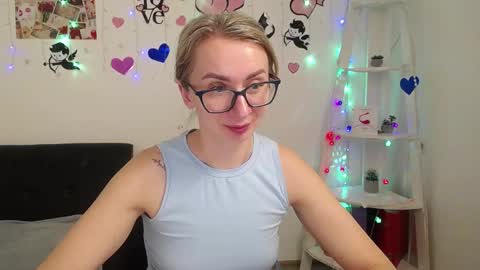 Snapshot of vasilisasii chatting on 01.18.25 Vasilisa online show from 01.18.25