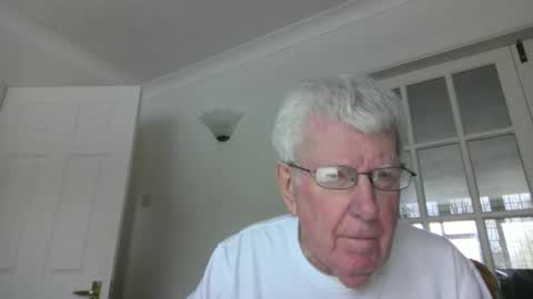 Snapshot of vassus chatting on 01.11.26 vassus online show from 01.11.26
