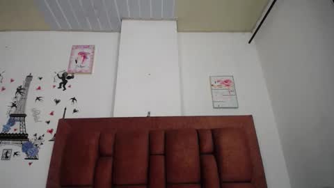 Aurora Cooper online show from 11.26.25