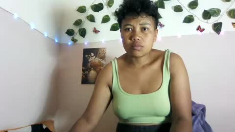 Vayannah online show from 06.14.26
