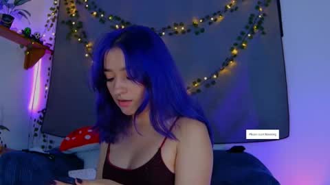 Vayolett online show from 11.03.25