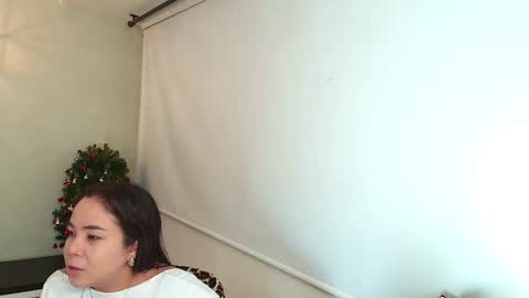 Victoria online show from 11.29.25