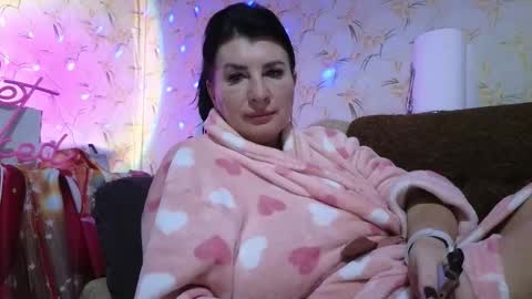 Snapshot of ve1vetangel chatting on 12.16.25 ve1vetangel online show from 12.16.25