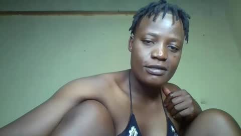 Snapshot of vee_tommy chatting on 12.05.24 Vee tommy online show from 12.05.24