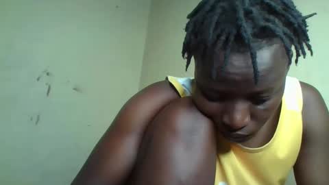 Snapshot of vee_tommy chatting on 12.10.24 Vee tommy online show from 12.10.24