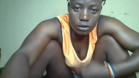 Snapshot of vee_tommy chatting on 01.10.25 Vee tommy online show from 01.10.25