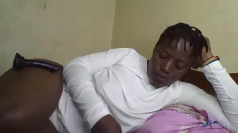 Snapshot of vee_tommy chatting on 01.14.25 Vee tommy online show from 01.14.25