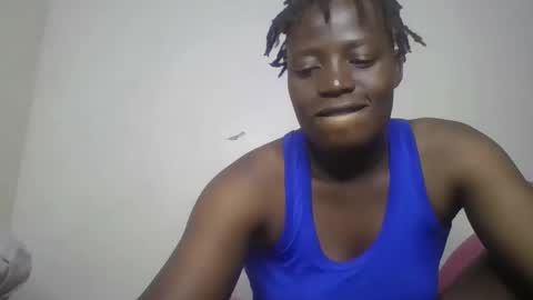 Snapshot of vee_tommy chatting on 02.16.25 Vee tommy online show from 02.16.25