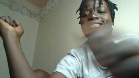 Snapshot of vee_tommy chatting on 11.27.25 Vee tommy online show from 11.27.25