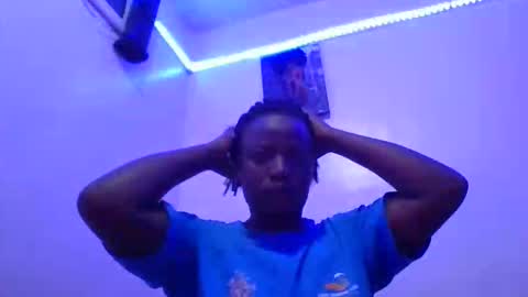 Vee tommy online show from 04.17.26