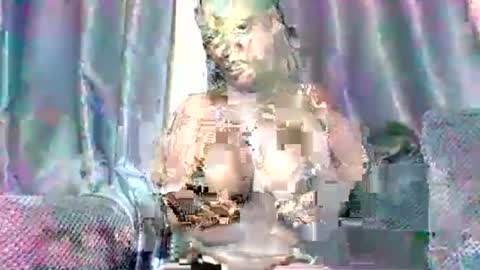 Snapshot of veeleah23 chatting on 06.15.26 veeleah23 online show from 06.15.26