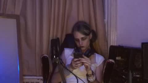 veelucious online show from 10.06.25