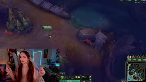 Snapshot of veeweatherbee chatting on 02.20.25 Violet Weatherbee online show from 02.20.25