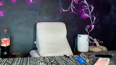 Snapshot of vega_santorini chatting on 05.16.26 vega_santorini online show from 05.16.26