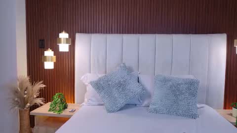 Mia brando online show from 02.16.26