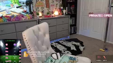 vegas_romance online show from 09.16.25