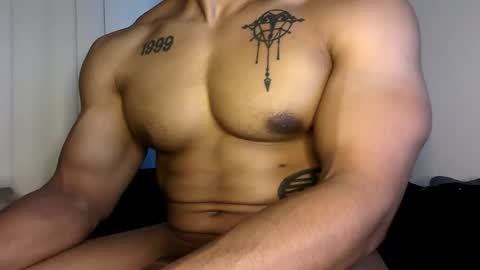 Vegas Love online show from 11.26.25