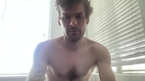 Snapshot of vegassangel chatting on 05.09.26 Joeyyy online show from 05.09.26