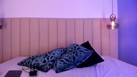 Vel  online show from 04.10.26