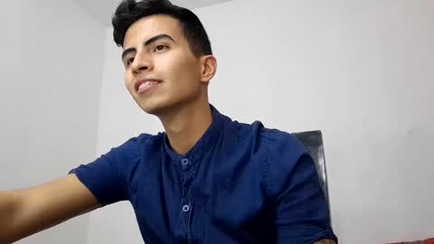 velk_hot1 online show from 03.08.25