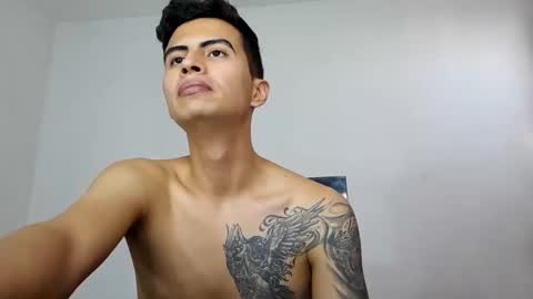 velk_hot1 online show from 03.09.25